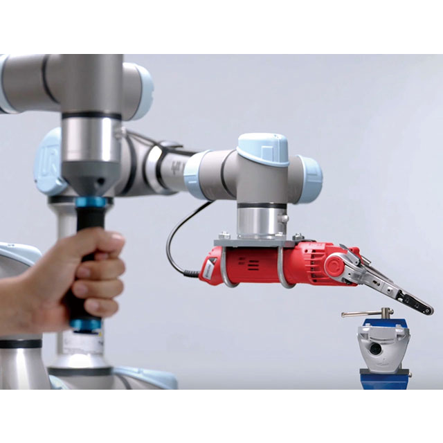 協働ロボット用遠隔操作・自動化ユニット「URH」